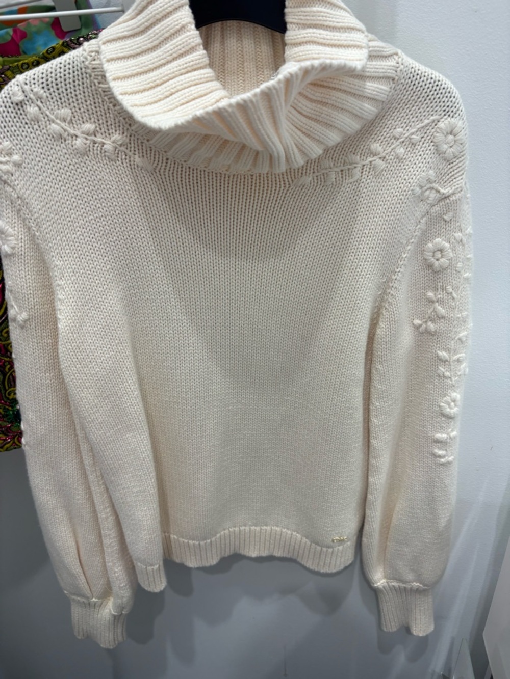 Cream Turtleneck Cable-Detail kids Sweater